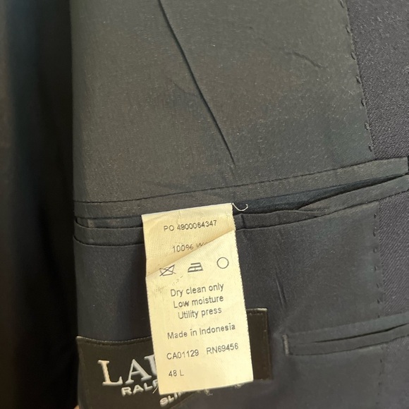 Lauren Ralph Lauren Navy blue blazer. - Picture 4 of 5
